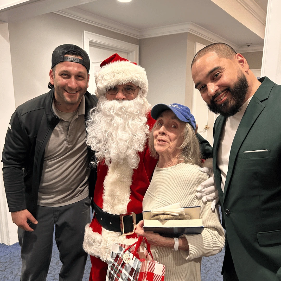 Santa Claus visited with Mount Sinai residents and team members