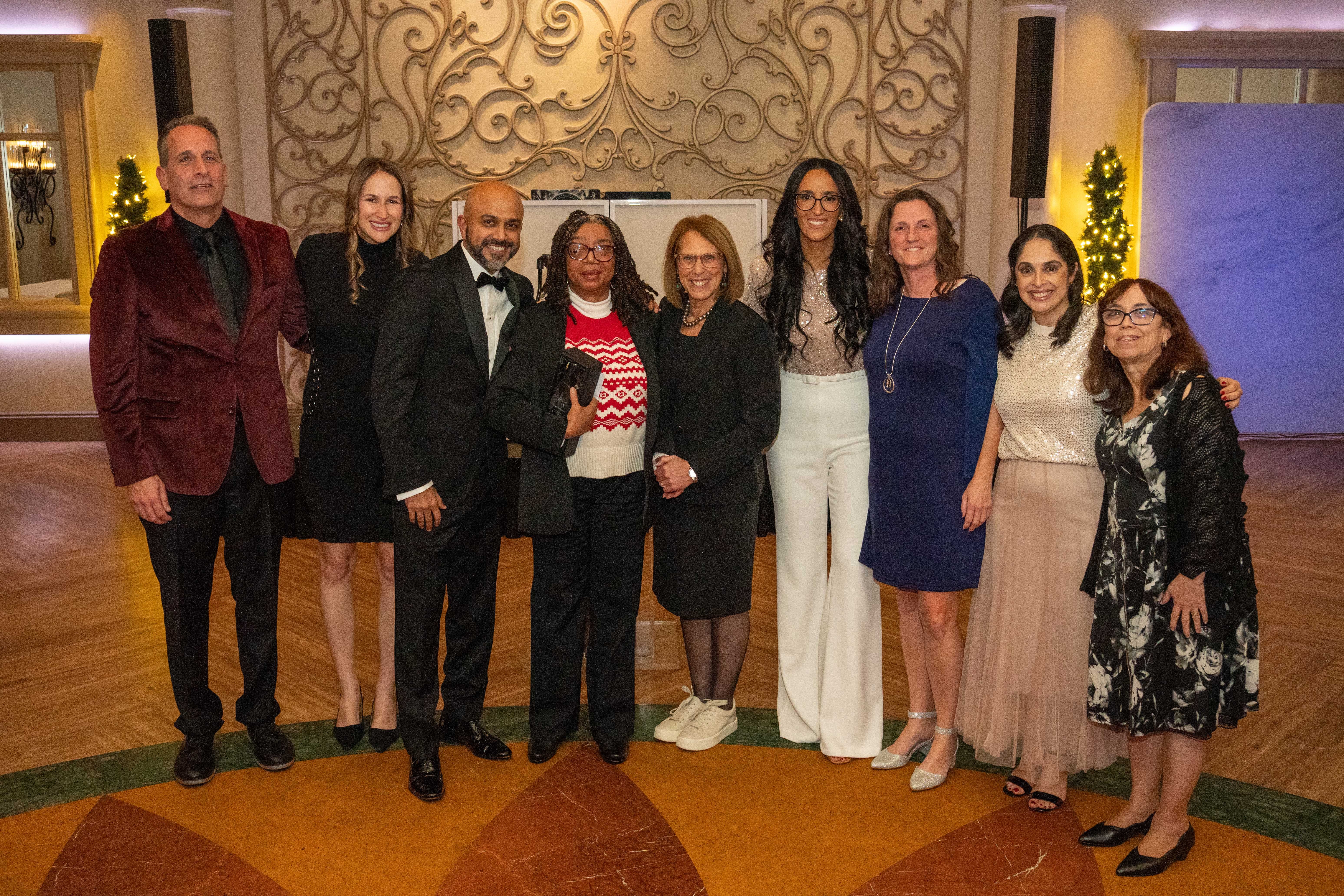 B2K-Holiday-Party-030