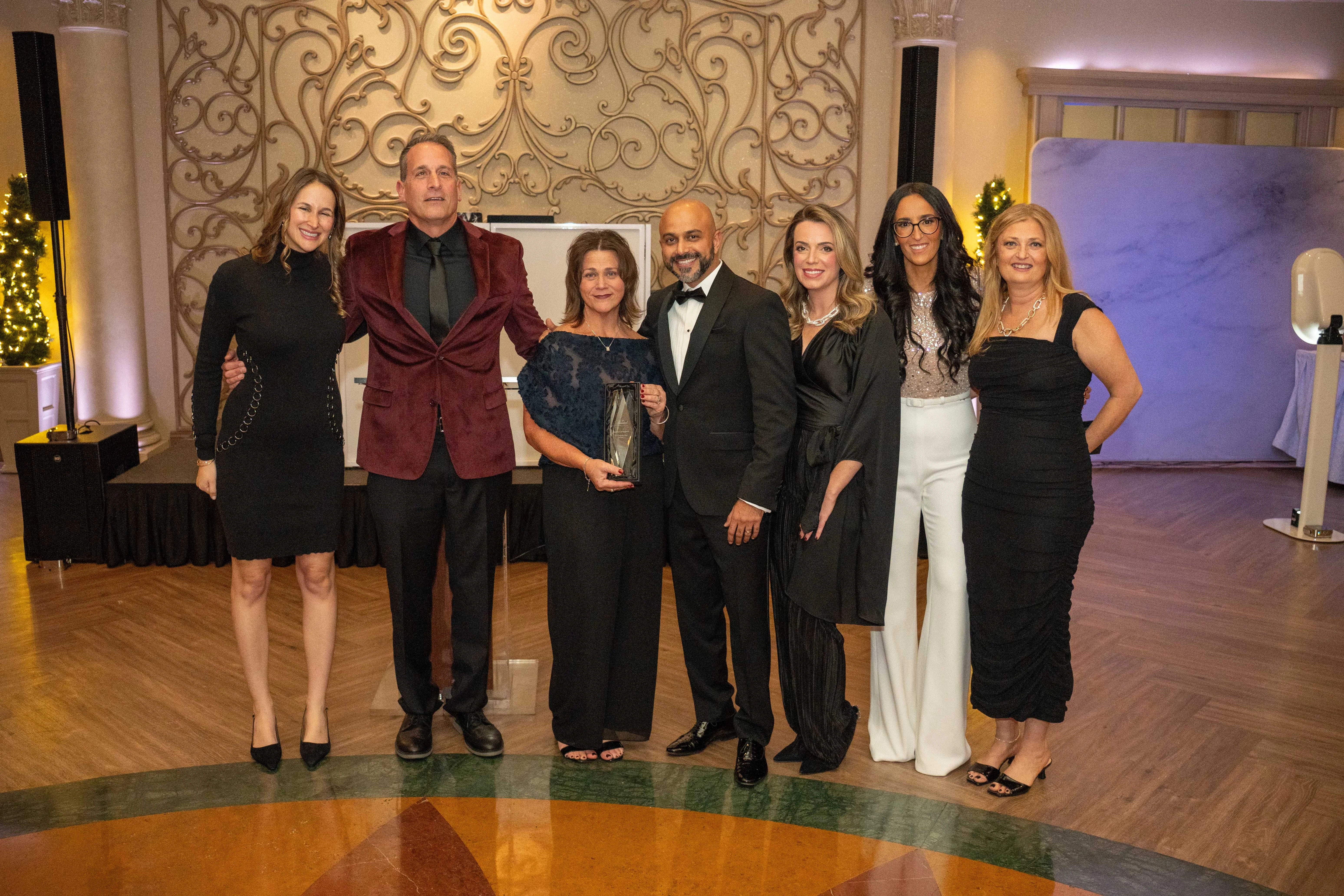 B2K-Holiday-Party-069