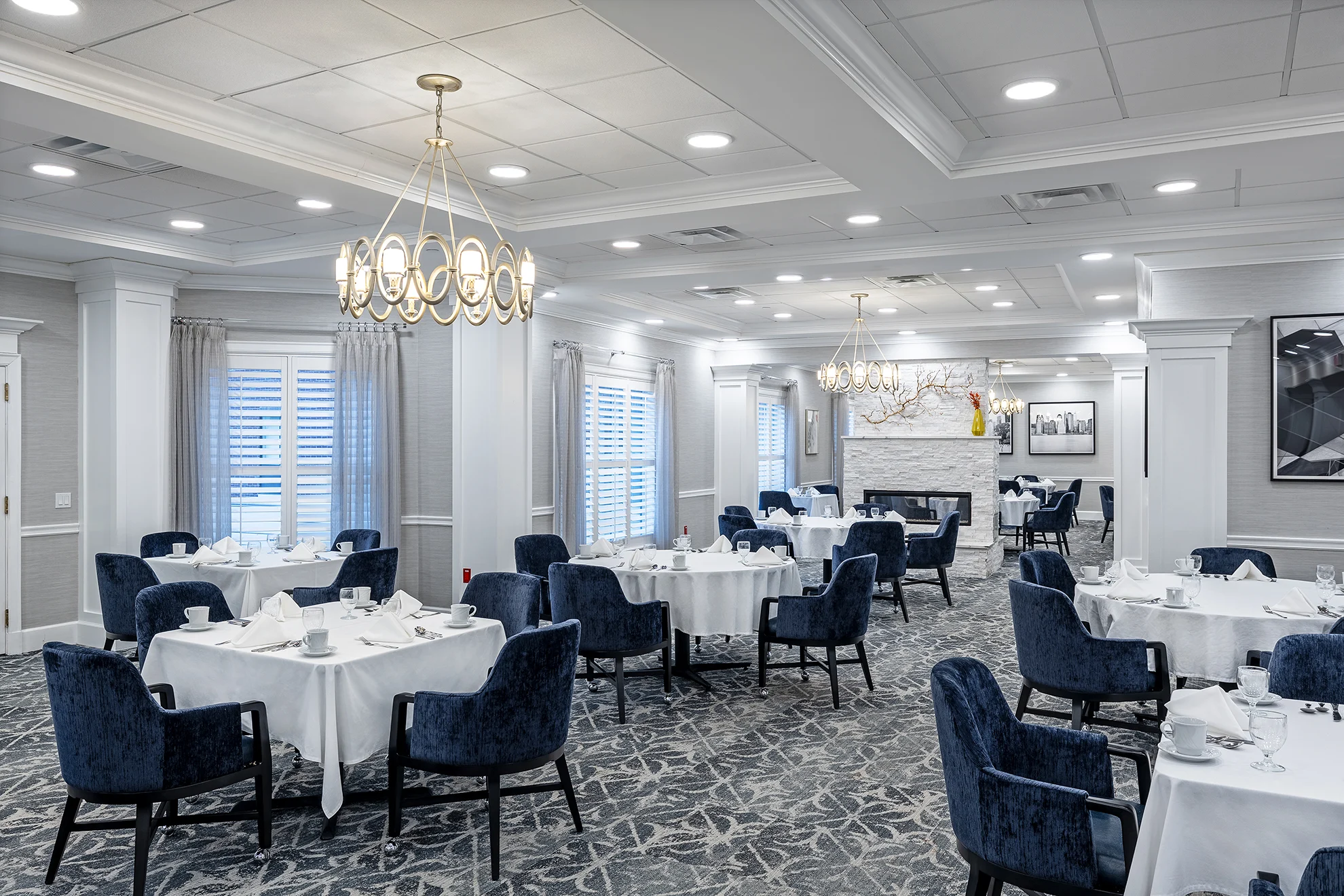 Reflections Memory Care Dining Room at The Bristal at Englewood 2026