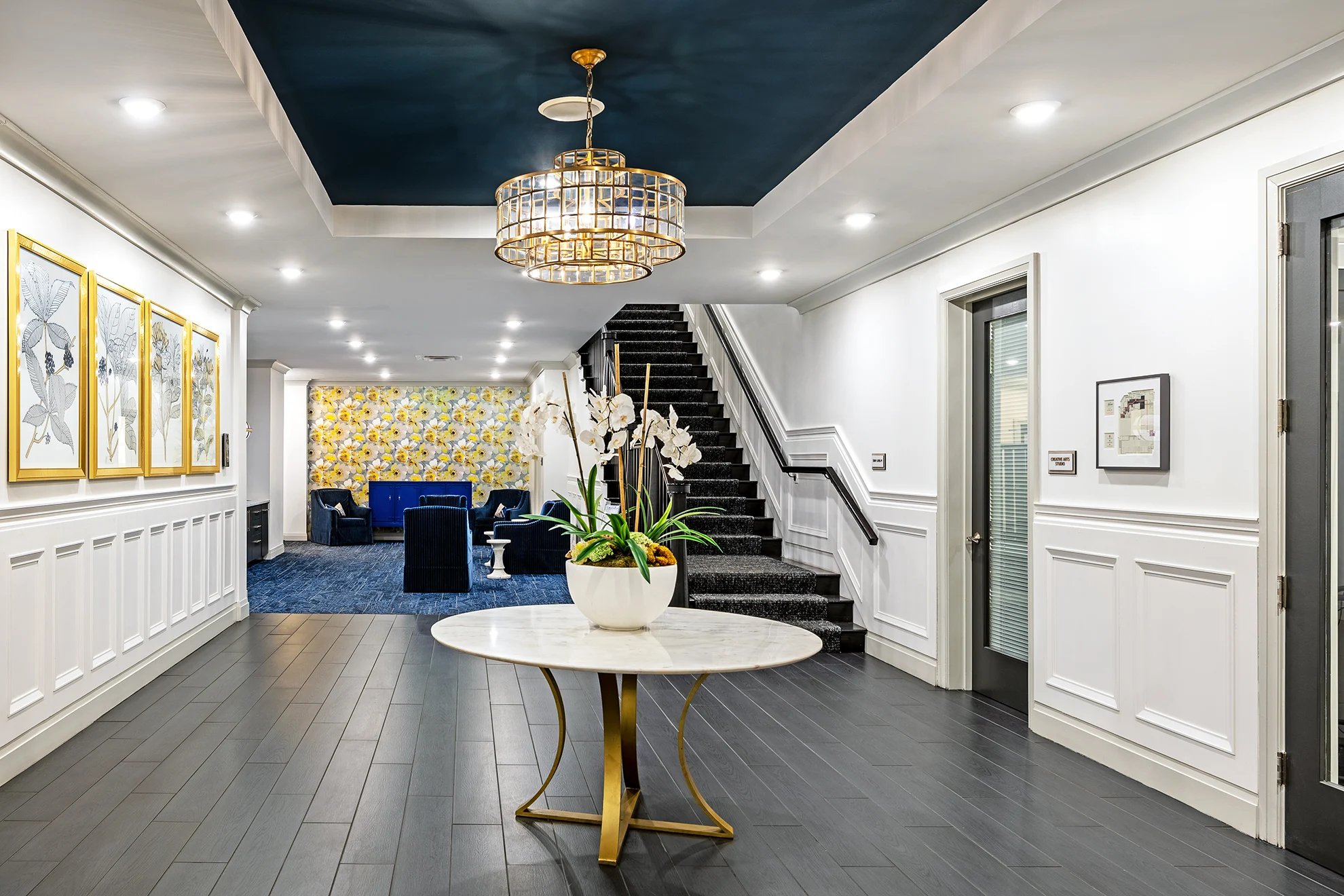 The Bristal at Waldwick Gallery Corridor Lobby