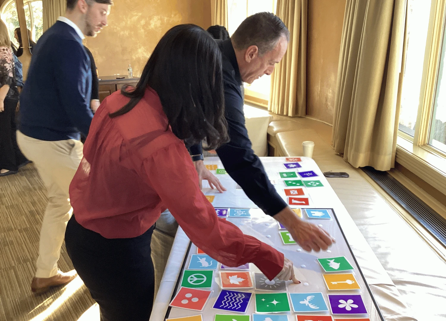 Leaders complete puzzle challenge during team building exercise