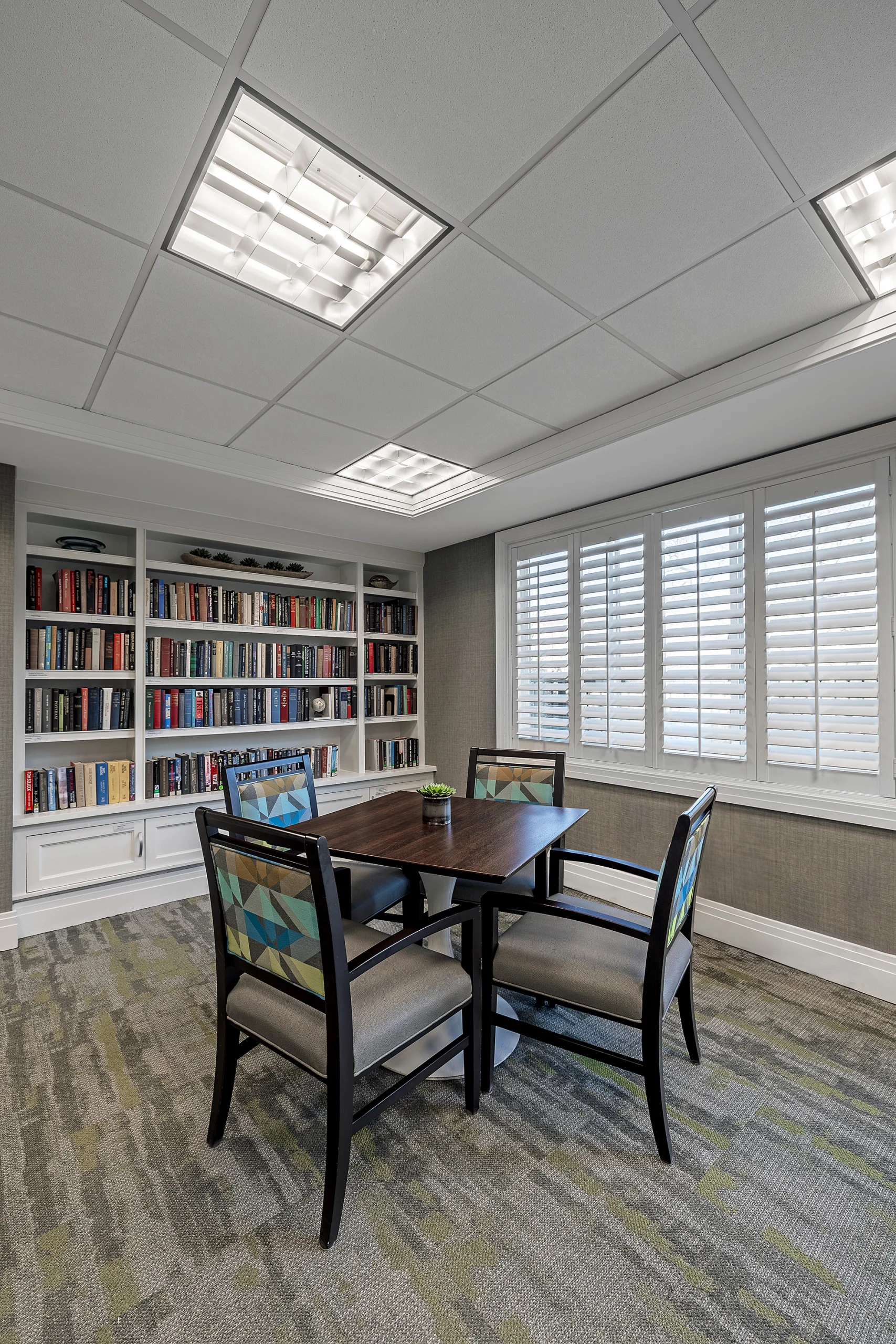 The Bristal at East Northport_Library