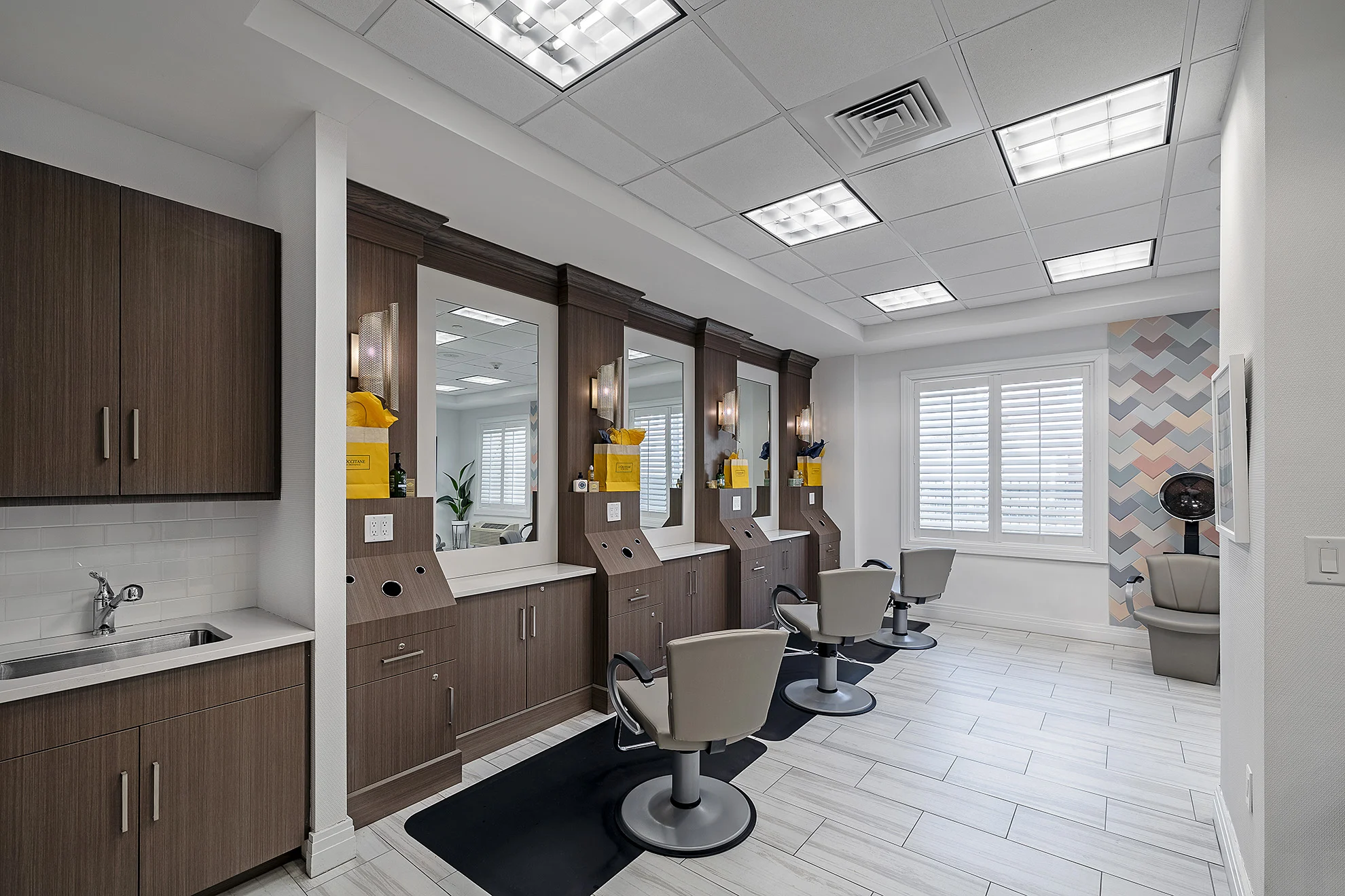 The Bristal at East Northport_Salon