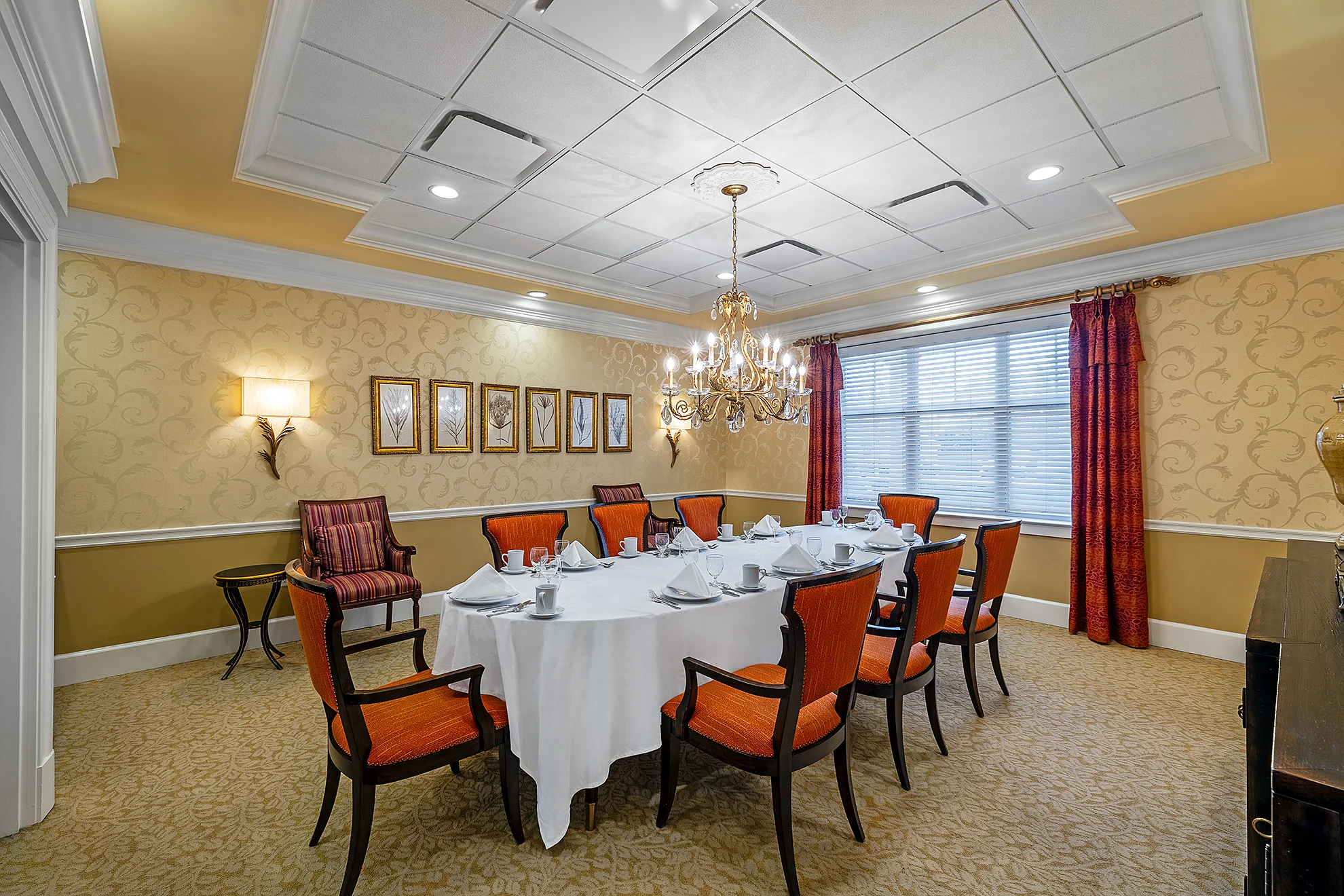 The Bristal at Lake Grove_Formal Dining Room
