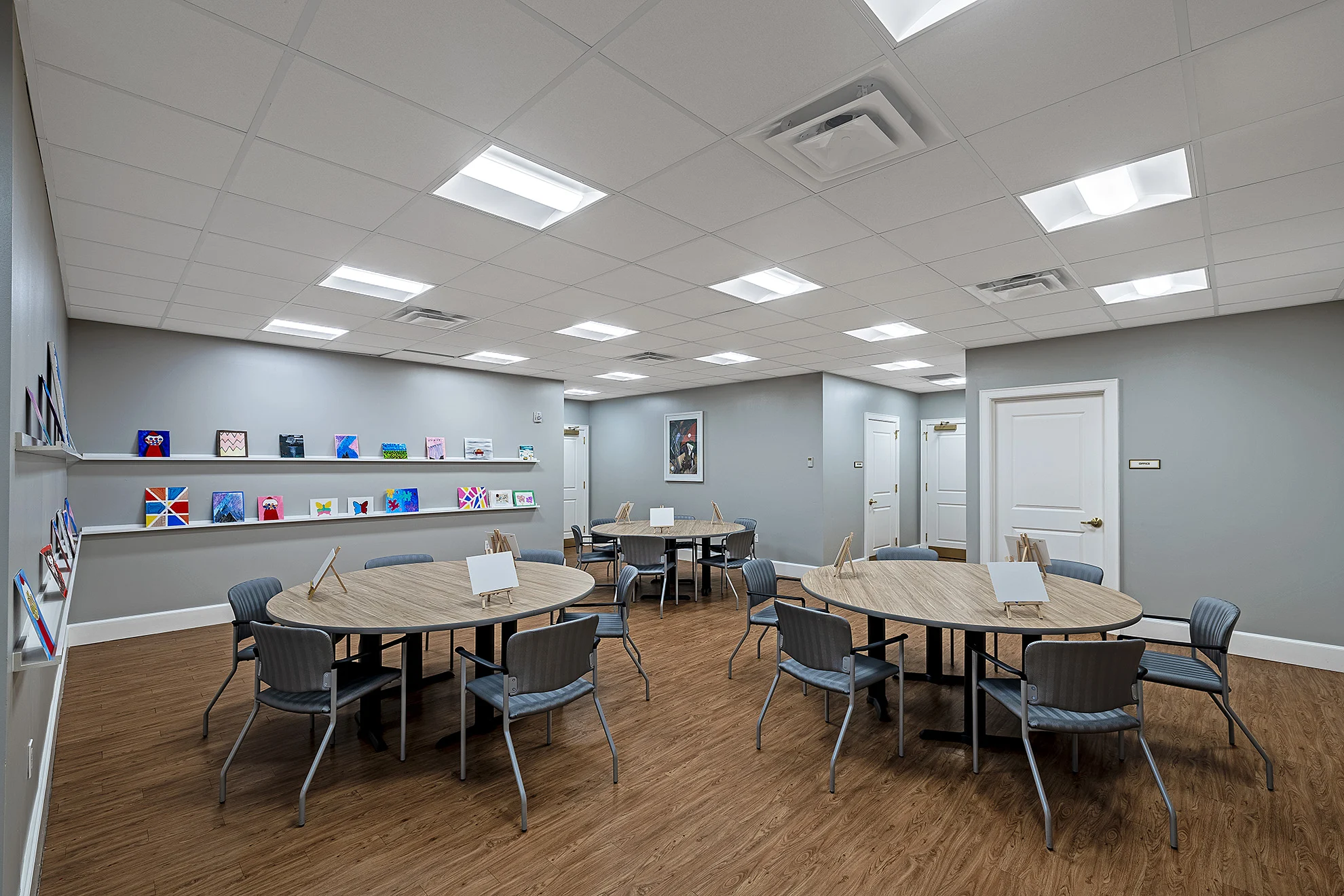 The Bristal at Lake Success_Arts & Crafts